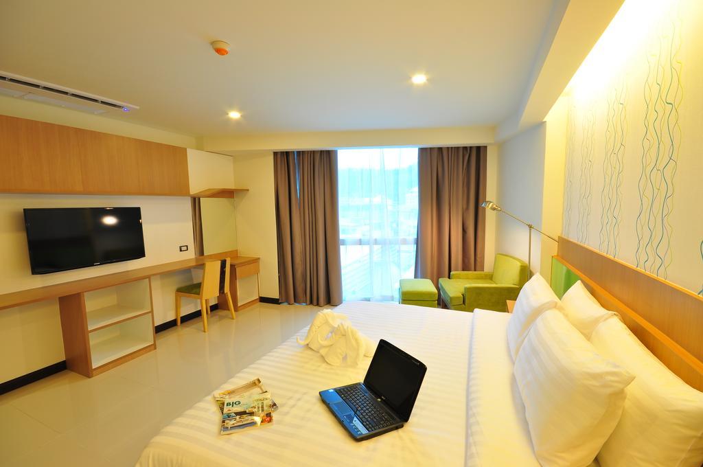 42C The Chic Hotel Nakhon Sawan Zimmer foto
